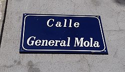 Placa rúa General Mola Villaveza de Valverde, in 2022 was dit bord er nog(https://goo.gl/maps/ck8Xb4sJaWqdpRKv6).