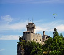 Second Tower in San Marino and Paragliding.jpg