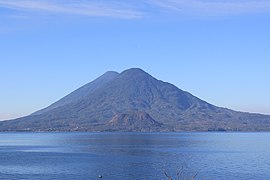 Volcán de Atitlán.