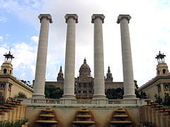 Las cuatro columnas fueron reconstruidas y situadas cerca de su emplazamiento original en 2011.