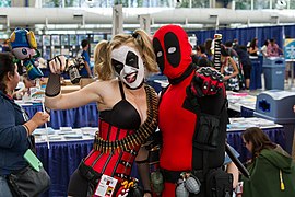 SDCC 2014 - Deadpool & Harley Quinn (14595476738).jpg
