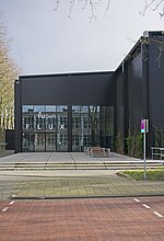 Thumbnail for File:Delft Flux building seen from the northwest 02.jpg