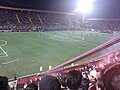 Vue du stade avec la nouvelle pelouse synthétique