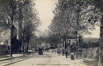Le boulevard de Versailles.
