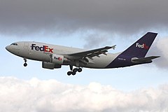 FedEx, bit front