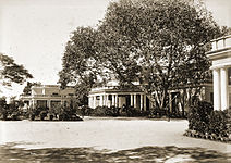 Το Ραστραπάτι Νιλαγιάμ είναι η επίσημη κατοικία αναψυχής του Προέδρου και βρίσκεται στο Χαϊντεραμπάντ.
