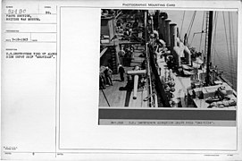 U.S. Destroyers tied up along side depot ship "Melville" - DPLA - 2e9a34550da6bece22de6bef168aea15.jpg