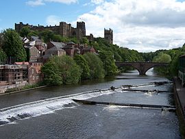Durham Kalesi, Durham Katedrali ve Wear Nehri