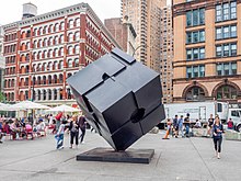 The Astor Place Cube (48072759542).jpg