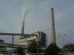 ארובות ומסוע הפחם של תחנת הכוח רוטנברג