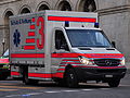 Zürich - Rettungswagen Schutzundrettung