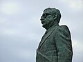 Statue of Allende in front of the Palacio de la Moneda