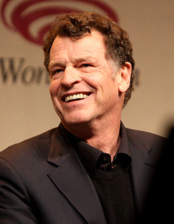 John Noble på 2012 WonderCon i mars 2012