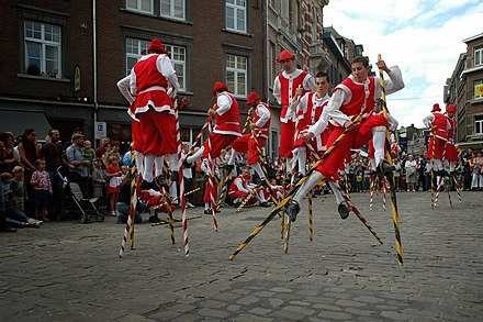 Los zancos de Namur - Año 1411.