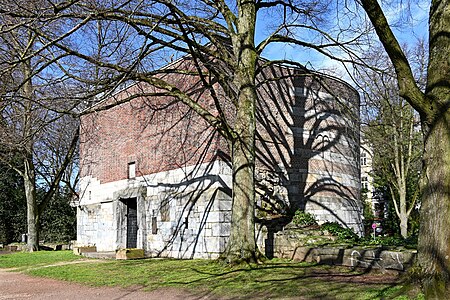 Marienturm, Vorderseite