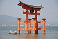 Il famoso torii di Itsukushima