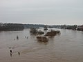 Blick von der Kanalüberführung auf die hochwasserführende Weser