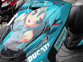 Moto Ducati à l'effigie d'Hatsune Miku.