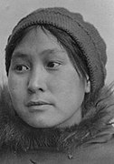 Ada Blackjack (1898-1983), exploratrice Iñupiat. Photo prise vers 1920.