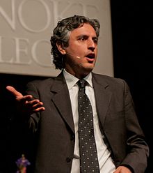 Description de l'image Reza Aslan - April 2012-cr.jpg.