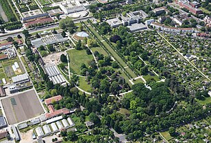 Vista aérea de los jardines de la montaña