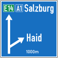 15a-a: Direction sign for an upcoming Motorway or Motorroad exit