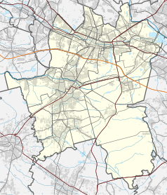 Mapa konturowa Katowic, u góry znajduje się punkt z opisem „ulica Dworcowa”