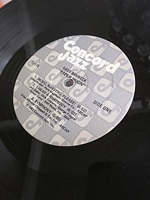 Description de l'image Concord Jazz vinyl label.jpg.