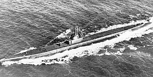 Flasher (SS-249) underway, c. 1944.