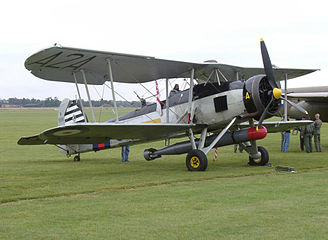 Swordfish armé d’une torpille aérienne