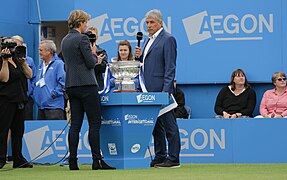 Aegon International Women's Final 2017 Pliscova v Wozniacki-4 (34944698023).jpg