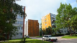 Daudzdzīvokļu mājas Saulkalnē