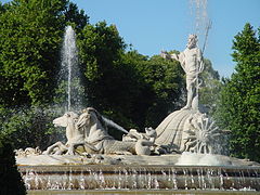 Fuente de Neptuno (1777-1786), de Juan Pascual de Mena (Madrid)