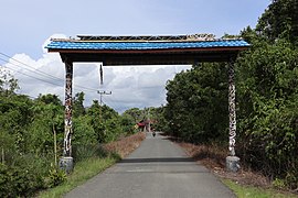 Gerbang Selamat Datang di Desa Tengkapak, Tanjung Selor.JPG