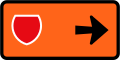 (TW-22) Detour - follow state highway shield (to the right)