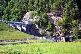 Das Wehr des Thurnberger Stausees aufgenommen unterwasserseitig