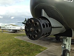 A-10A SN 75-0270 GAU-8.jpg