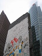 Fragments du mur récupérés et exposés à la Potsdamer Platz.