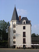 La Conciergerie et sa tour d'escalier.