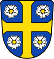 Gemeinde Döpshofen In Blau ein durchgehendes goldenes Tatzenkreuz, in dessen Winkeln je eine silberne heraldische Rose mit goldenen Butzen und Kelchblättern.[12]