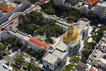 Palacio Federal Legislativo, sede del Parlamento desde 1873.[2]​ Sede del poder legislativo