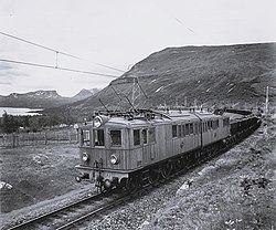 Malmtåg i Lappland (12100612683).jpg