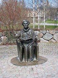 Astrid Lindgrenin patsas Tukholmassa