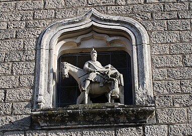 Saint Martin sur la façade Eglise Saint-Martin, XIVe siècle Verseilles-le-Bas,(Haute-Marne).