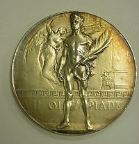 Avers de la médaille d'or.