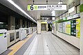 新宿線6號月台（2022年12月）