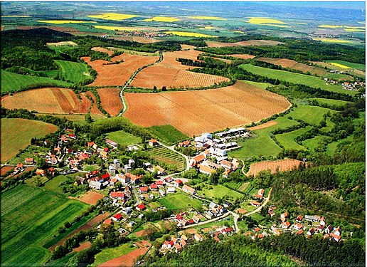 Deštnice : vue aérienne.