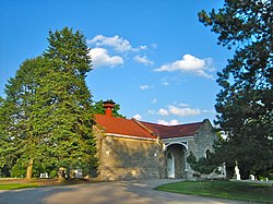 Chapel at Highland Cemetery