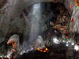 Erawan-grottorna