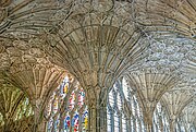 Fan vaulting